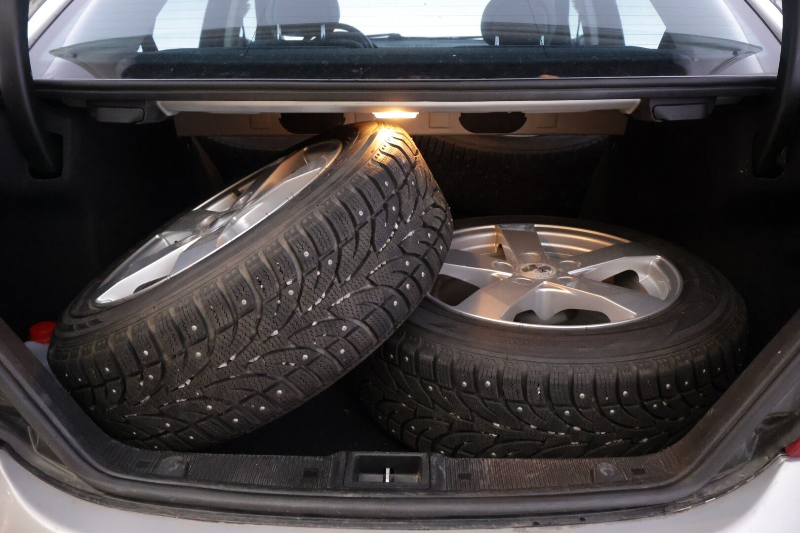 Mercedes-Benz C 2005 200 CDI Business Avantgarde– YritysOutlet - Myydään vain yrityksille - – Tämä auto myydään YritysOutlet -valikoimasta vain yritykselle