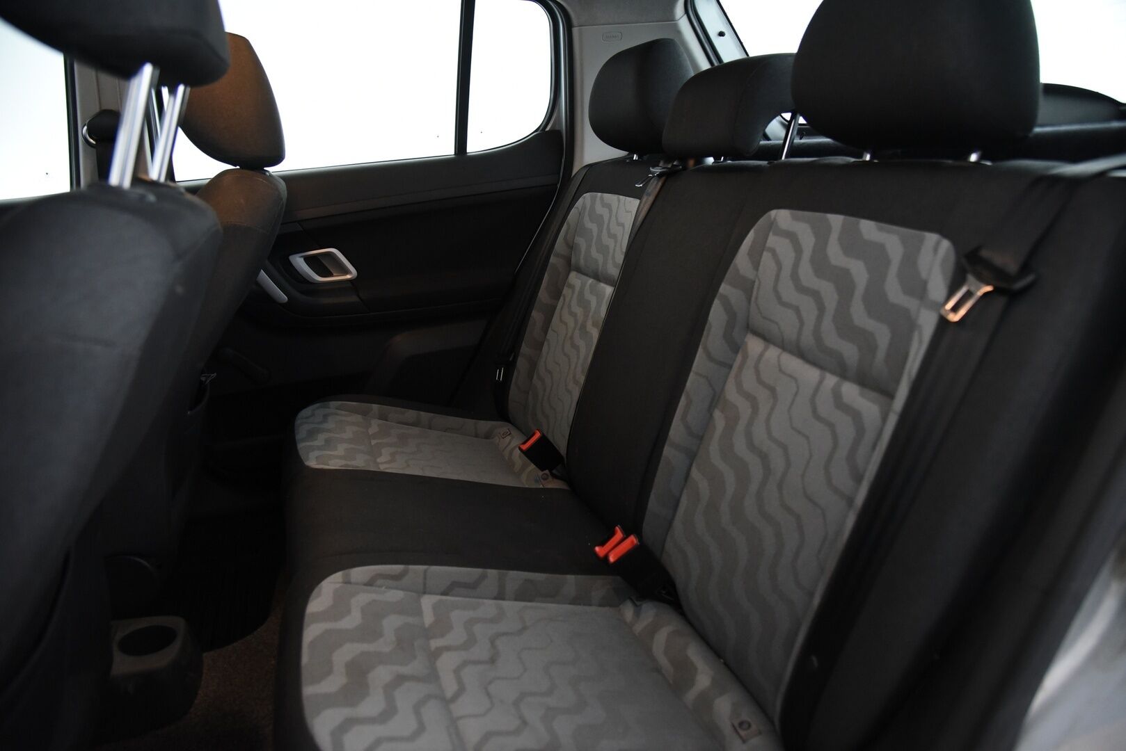 Skoda Fabia 2008 1,4 16V Ambiente / Myydään huutokaupat.com:issa!