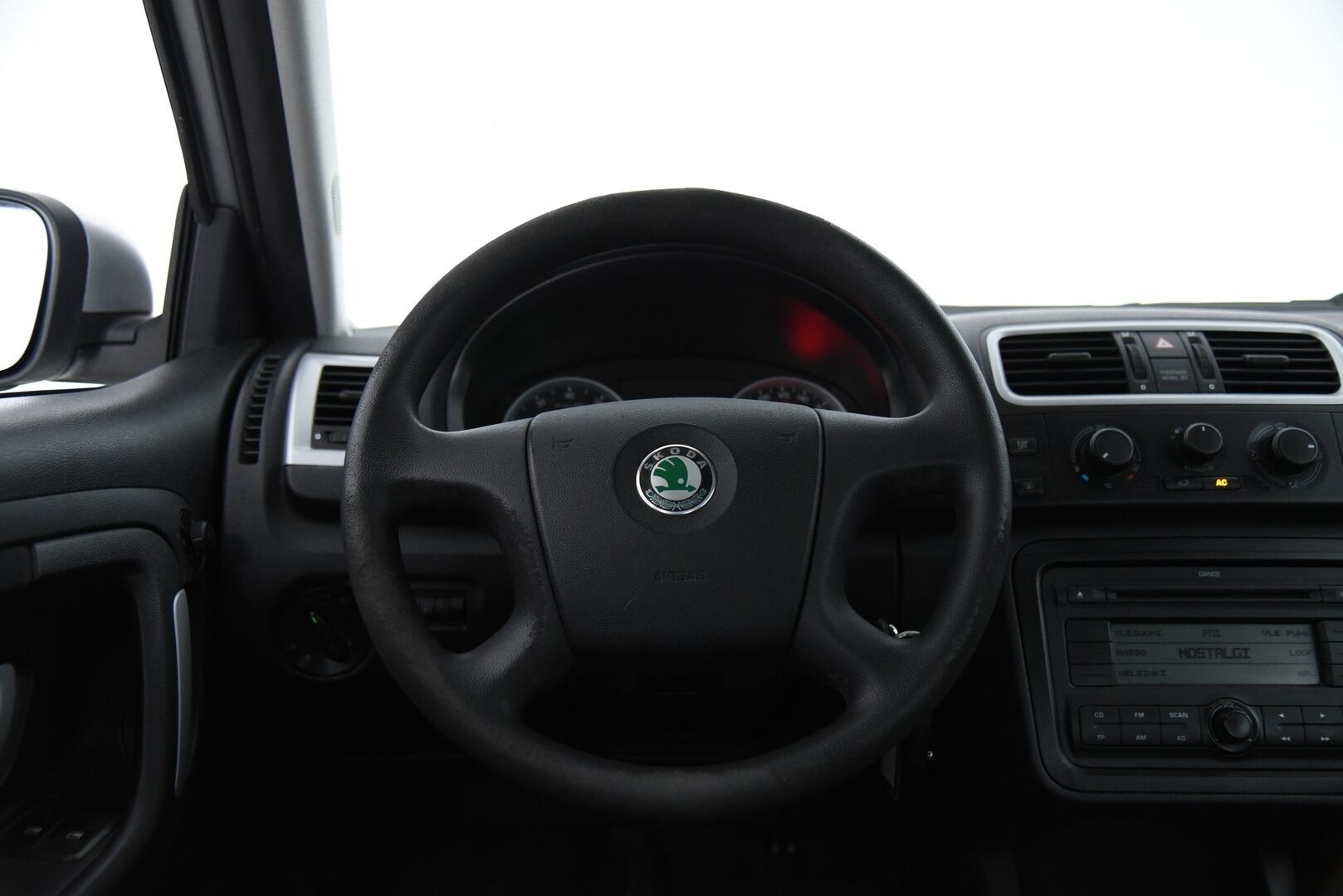 Skoda Fabia 2008 1,4 16V Ambiente / Myydään huutokaupat.com:issa!