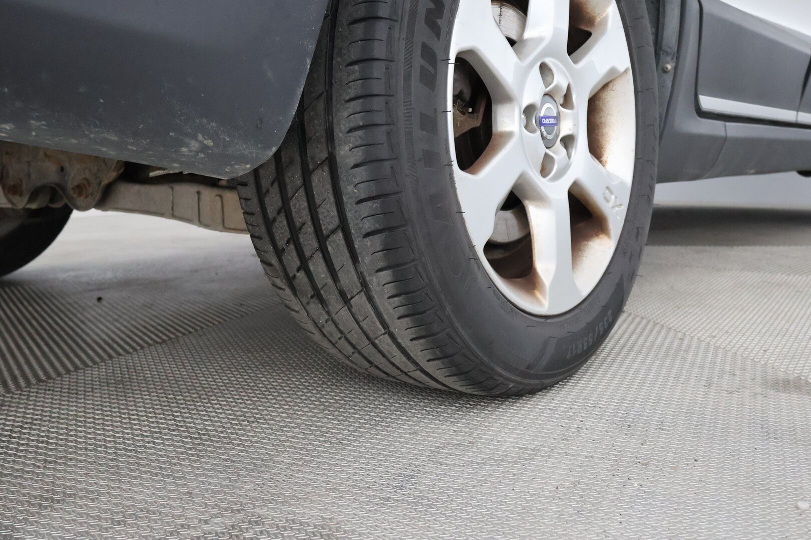 Volvo XC70 2010 2,4D Summum aut - Suomi-auto | Vakkari | Koukku | Nahat | Muistipenkki | Huoltokirja | Lohkolämmitin | *Yritys Outlet- Myydään vain yrityksille!*