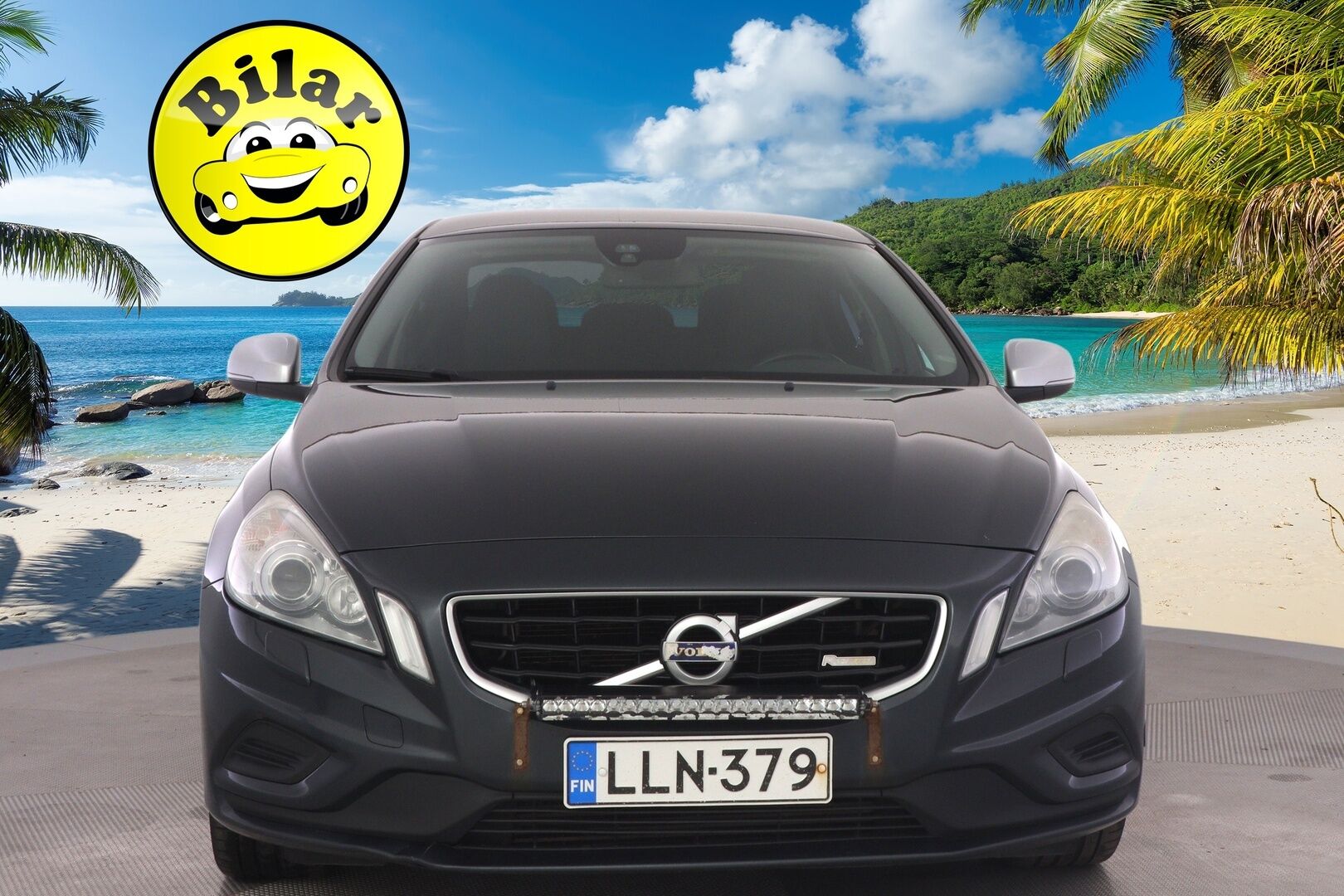 Volvo S60 2013 D5 AWD R-Design aut - | Webasto | Koukku | Suomi-auto | Lohko | Lisäpitkä | Vakionopeudensäädin | P.Tutkat |