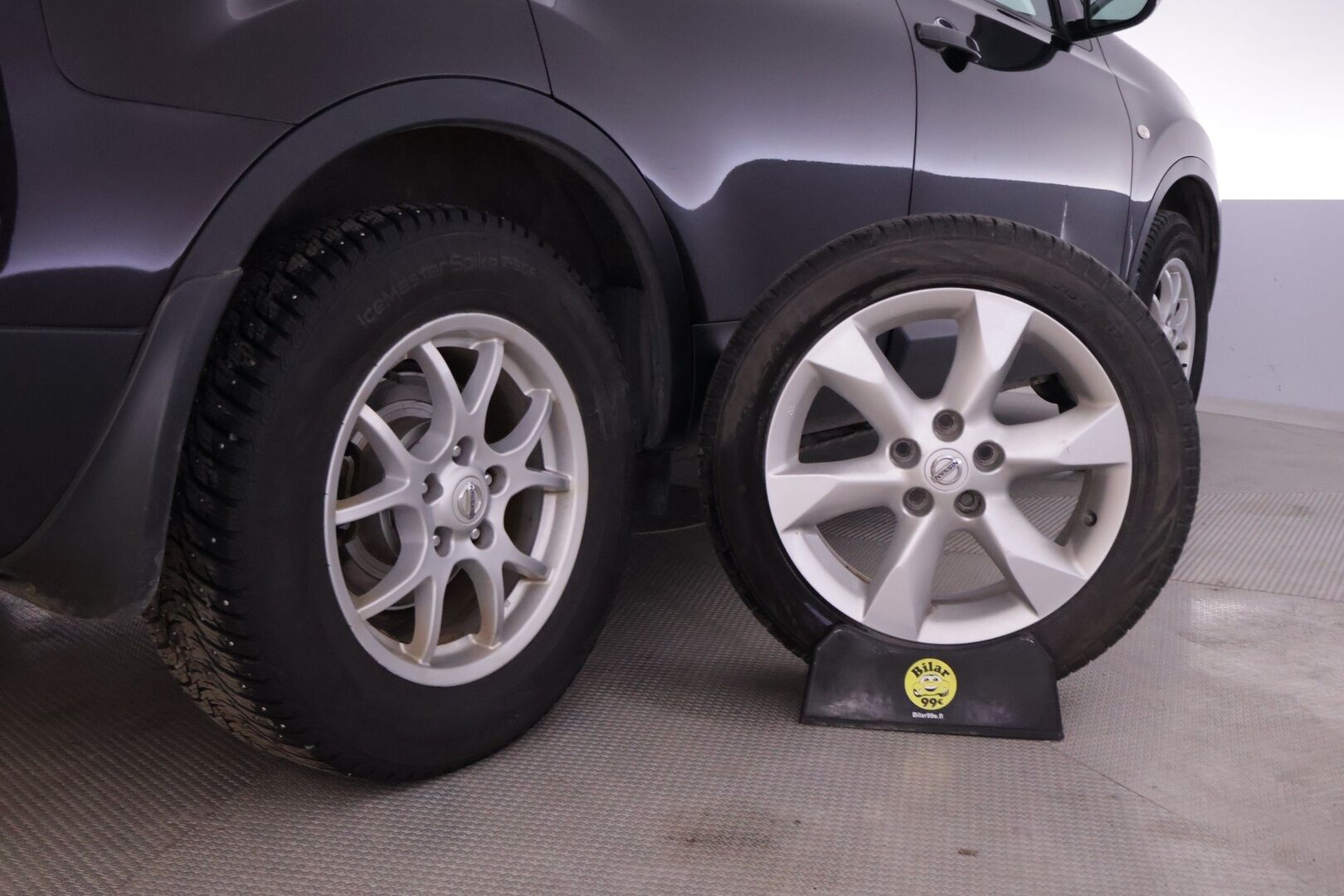 Nissan Qashqai 2013 1,6L Acenta 2WD *Vakkari / Lohko.S.Pistoke / Tutkat / Suomi-auto* - Juuri leimattu / Lähes uudet nastat / Kahdet oem alut / Upean värinen! 