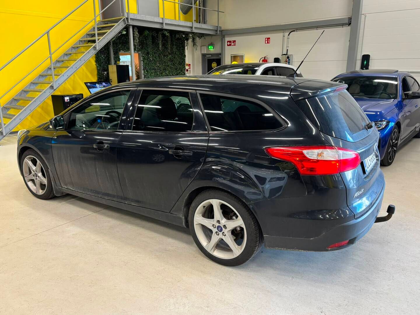Ford Focus 2012 1,0 EcoBoost 125 hv Start/Stop Titanium M6 Wagon *Myydään huutokaupat.com* - *Myydään huutokaupat.com*