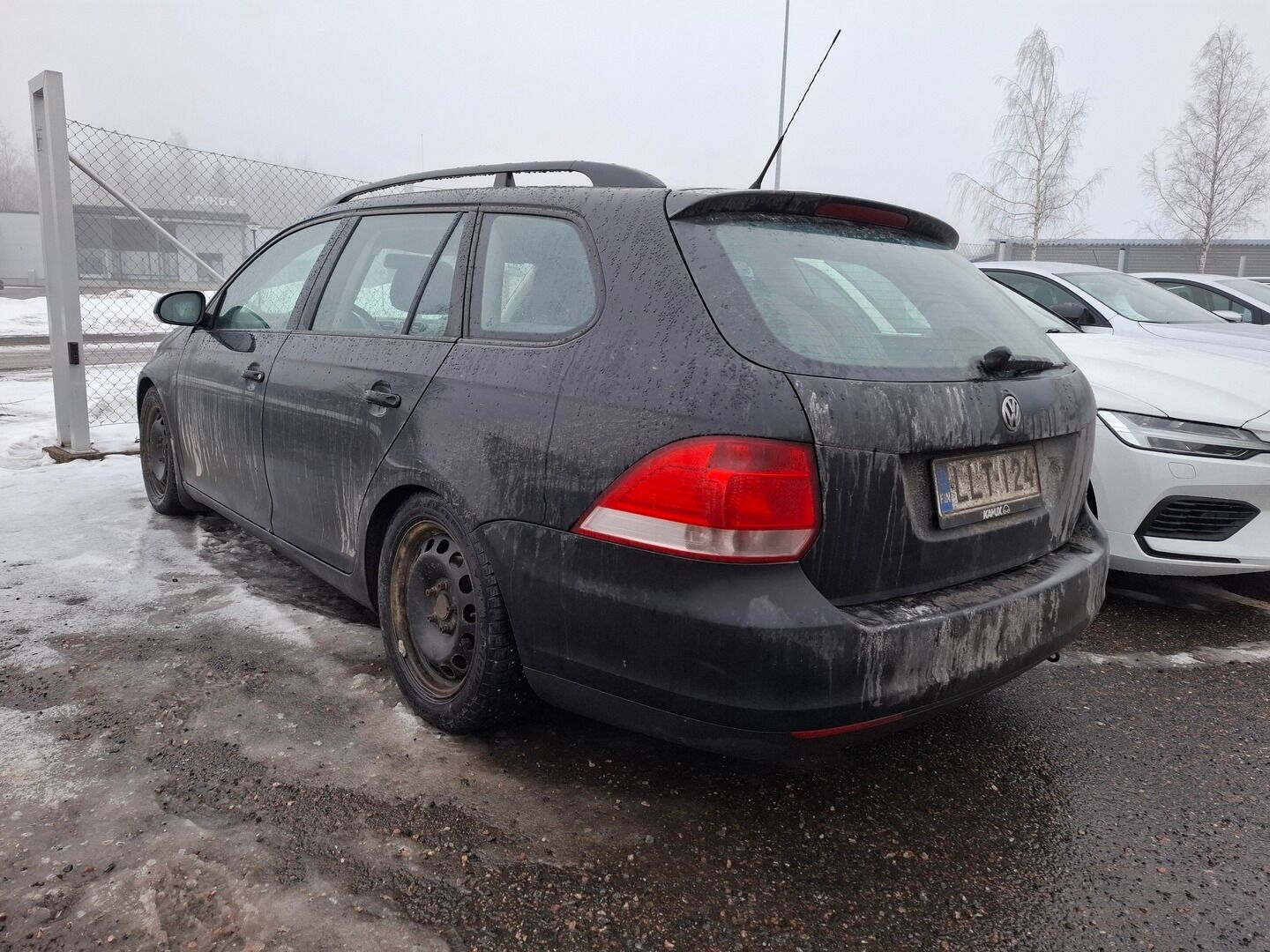 Volkswagen Golf 2009 GOLF Farmari *Myydään Huutokaupat.comissa* - *Käsiraha jopa 0€!* - *Myydään Huutokaupat.comissa*