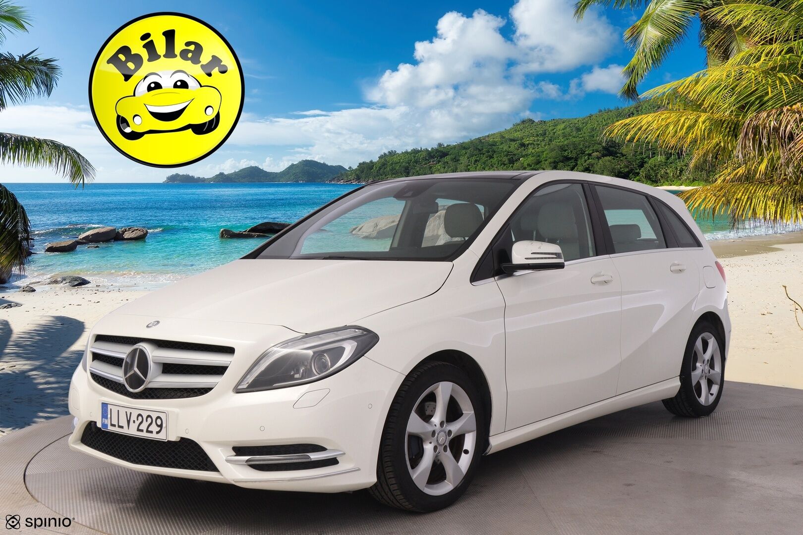 Mercedes-Benz B 2013 180 BE A Premium Business - | Navi | ILS | Tutkat | Bluetooth | Lohko+sisäpistoke |