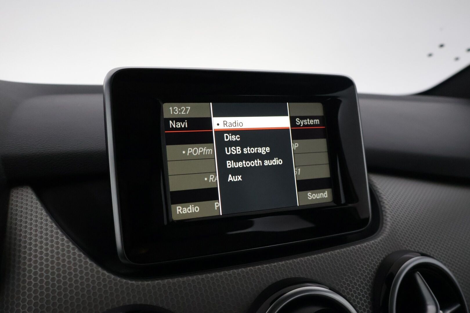 Mercedes-Benz B 2013 180 BE A Premium Business - | Navi | ILS | Tutkat | Bluetooth | Lohko+sisäpistoke |