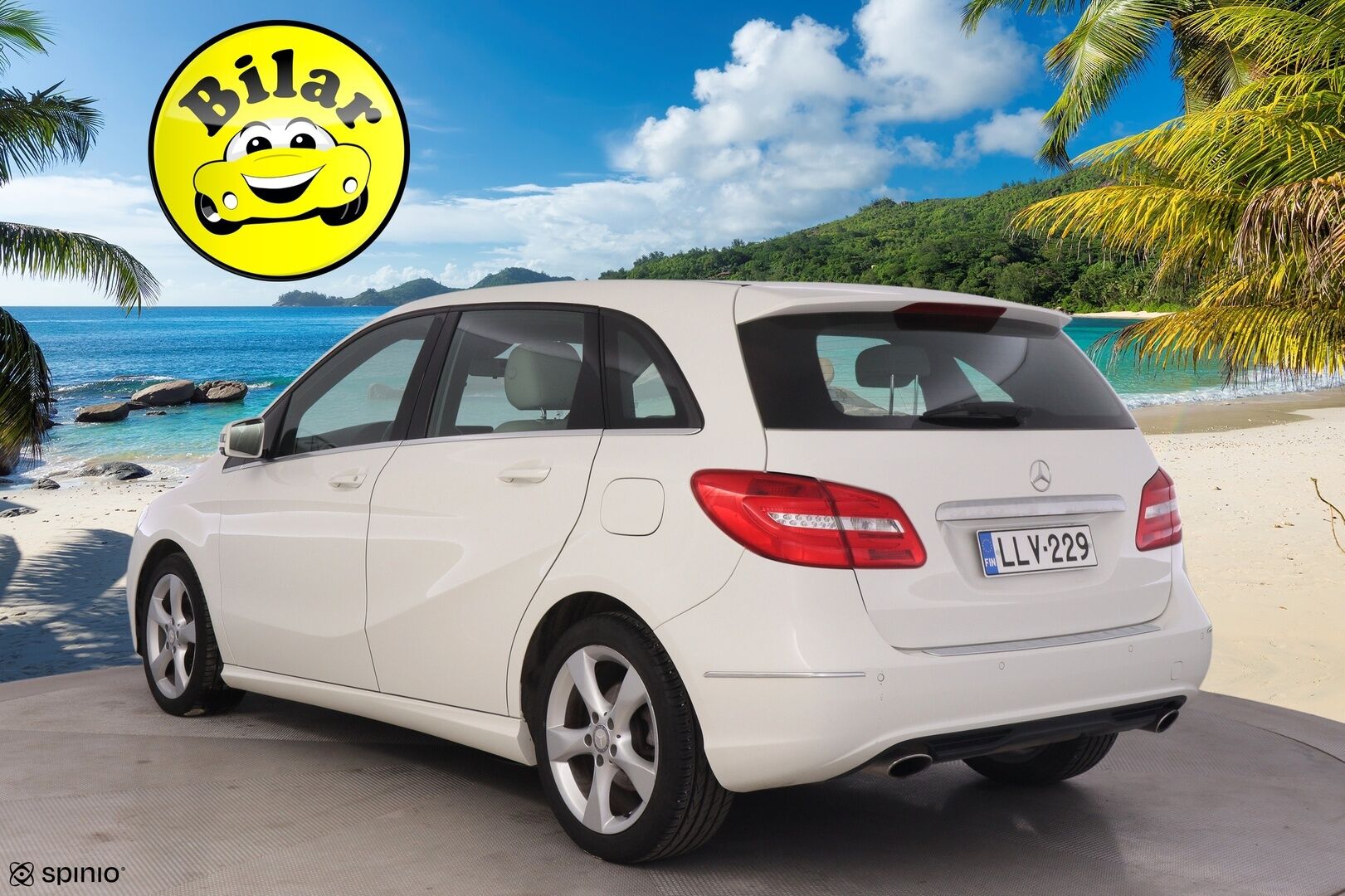 Mercedes-Benz B 2013 180 BE A Premium Business - | Navi | ILS | Tutkat | Bluetooth | Lohko+sisäpistoke |