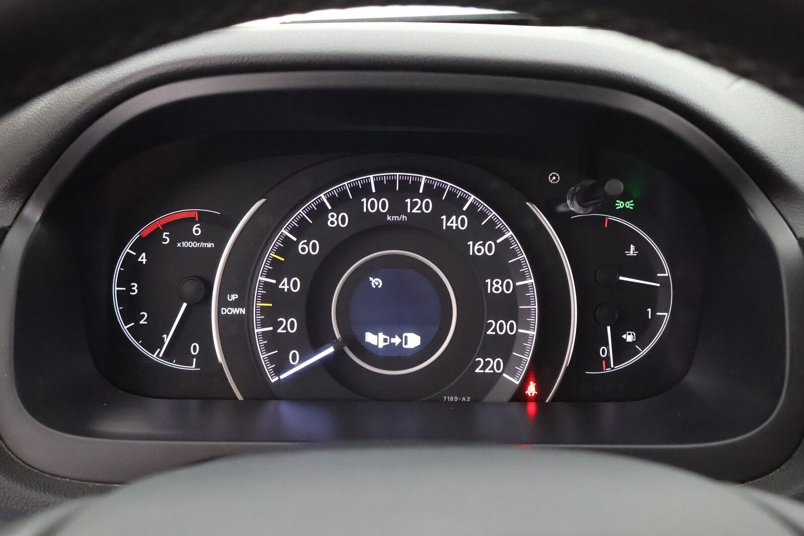 Honda CR-V 2013 Diesel Elegance - 1Om Suomiauto / P.Kamera / Koukku / Vakkari / Lohko / Merkkihuollettu / LED-Lisävalot