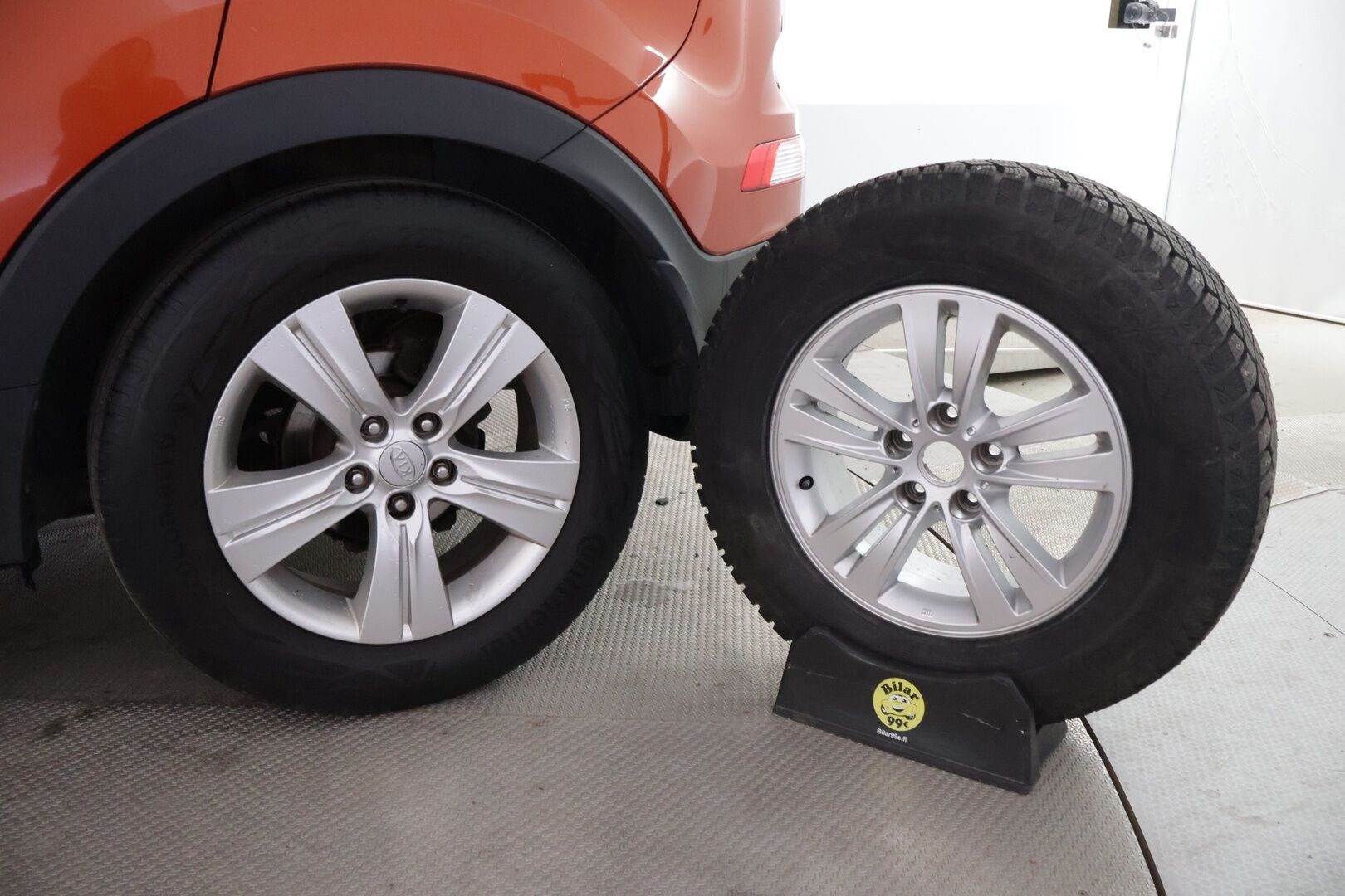 Kia Sportage 2014 1,6 ISG Urban EX EcoDynamics *Vetokoukku / Lohko+sisäp. / Xenon / Panorama* - *Suomi-auto / 2x renkaat ja vanteet / Juuri huollettu*