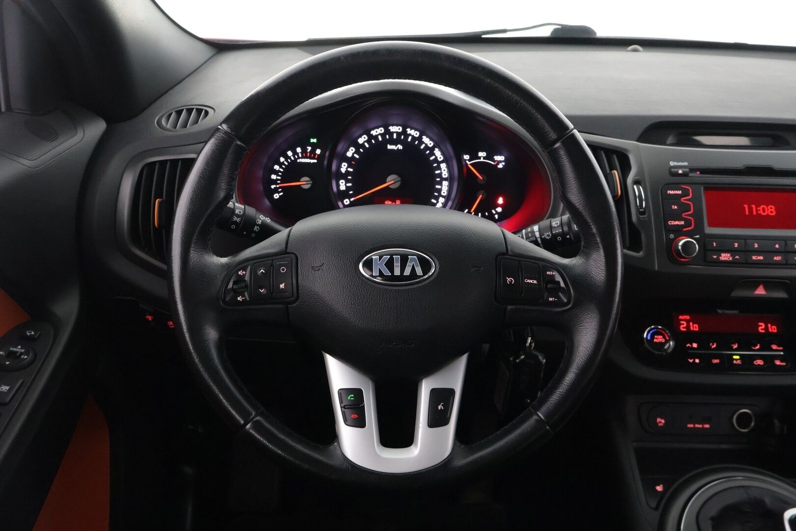 Kia Sportage 2014 1,6 ISG Urban EX EcoDynamics *Vetokoukku / Lohko+sisäp. / Xenon / Panorama* - *Suomi-auto / 2x renkaat ja vanteet / Juuri huollettu*