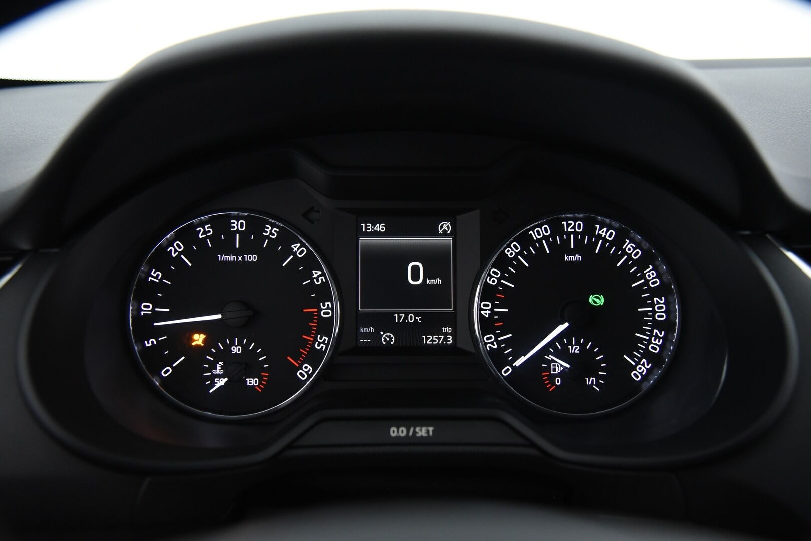 Skoda Octavia 2014 Combi 1,6 TDI Elegance DSG Autom. *YritysOutlet - Myydään vain yrityksille*
