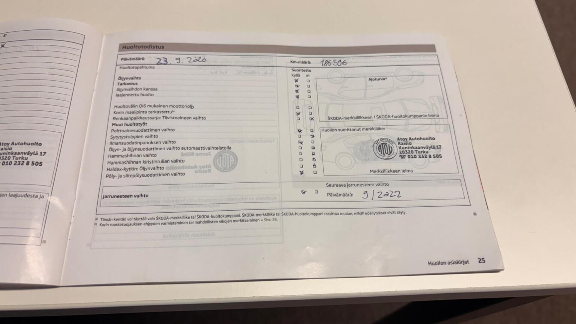 Skoda Octavia 2014 Combi 1,6 TDI Elegance DSG Autom. *YritysOutlet - Myydään vain yrityksille*