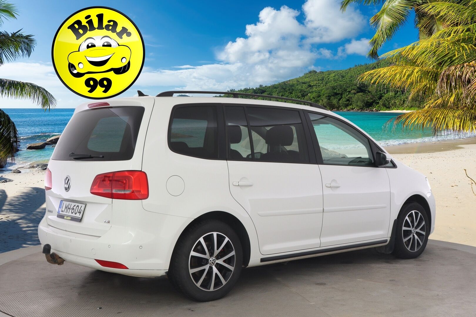 Volkswagen Touran 2014 Comfortline 1,4 TSI 103 kW (140 hv) DSG-automaatti ** Webasto / Koukku / Tutkat / Navi