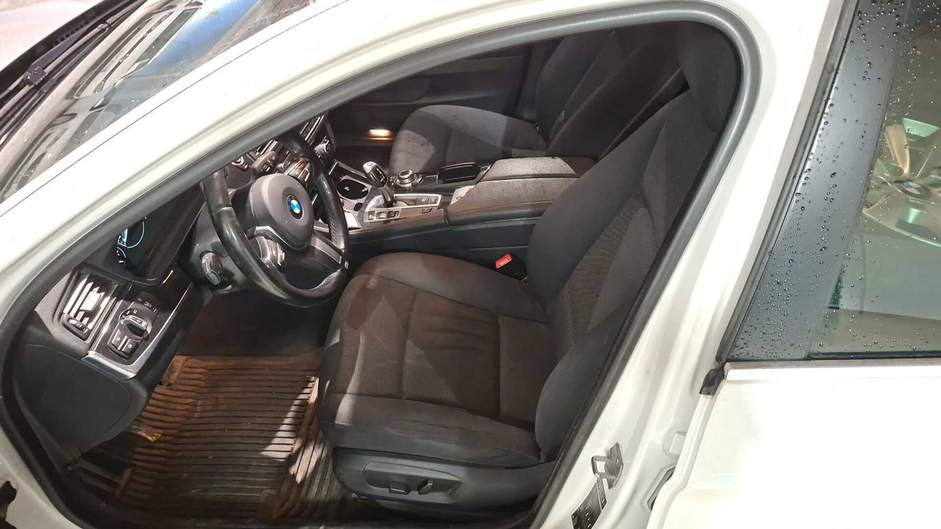BMW 518 2014 F11 Touring 518d TwinPower Business **Lohko / Koukku / Tutkat / S.kontti**