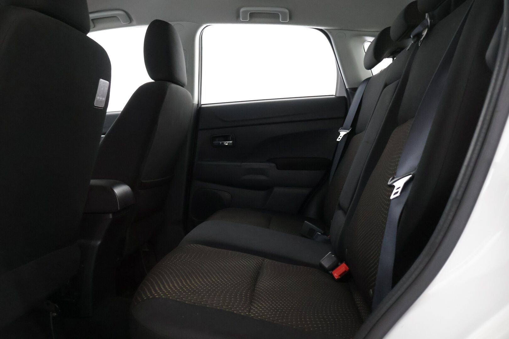 Mitsubishi ASX 2015 1,6 Cleartec Invite * Vetokoukku / Vakkari / Lohkolämmitin / Ilmastointi / Ajotietokone * - * Todella siisti ja hyvin huollettu yksilö! *