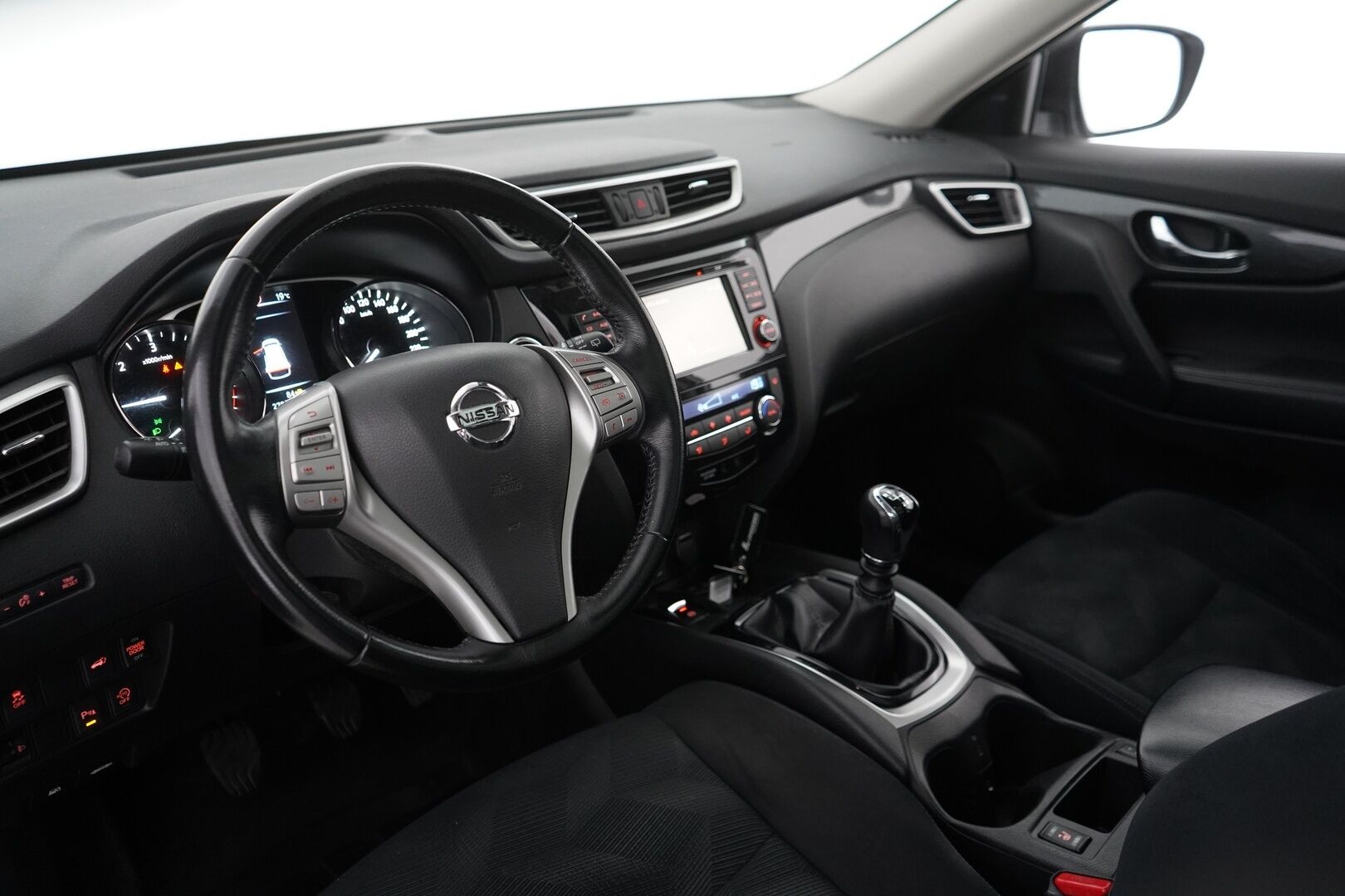 Nissan X-Trail 2014 *MYYDÄÄN HUUTOKAUPAT.COM *