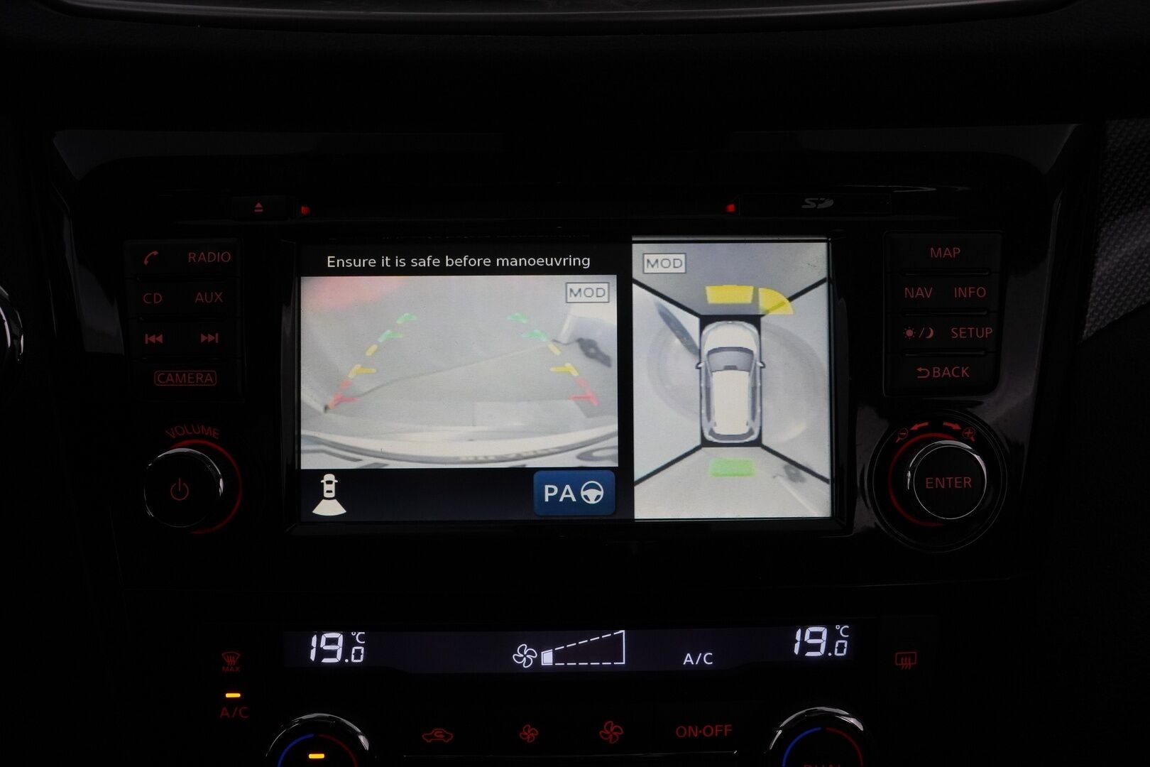 Nissan X-Trail 2014 *MYYDÄÄN HUUTOKAUPAT.COM *
