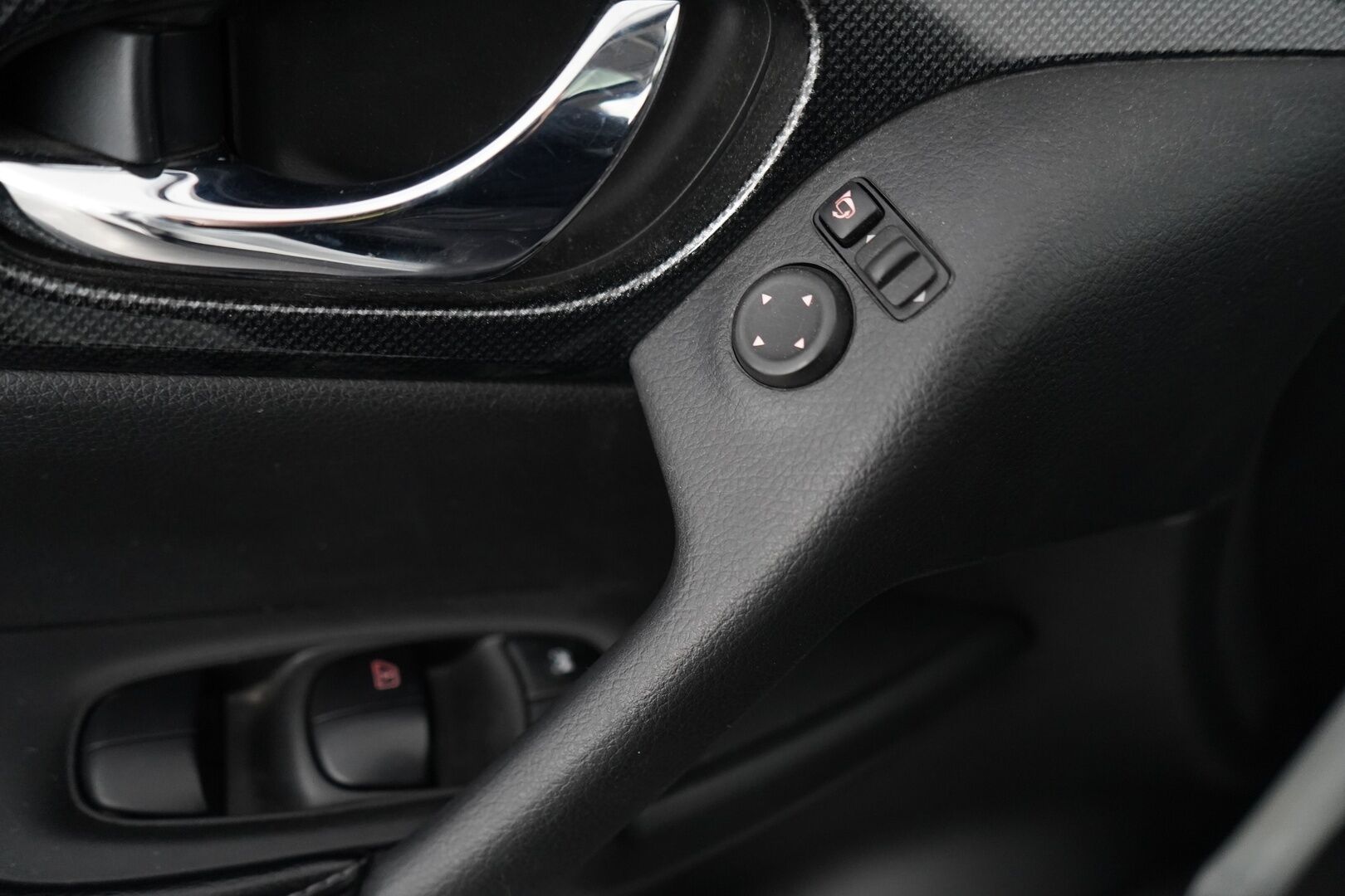 Nissan X-Trail 2014 *MYYDÄÄN HUUTOKAUPAT.COM *
