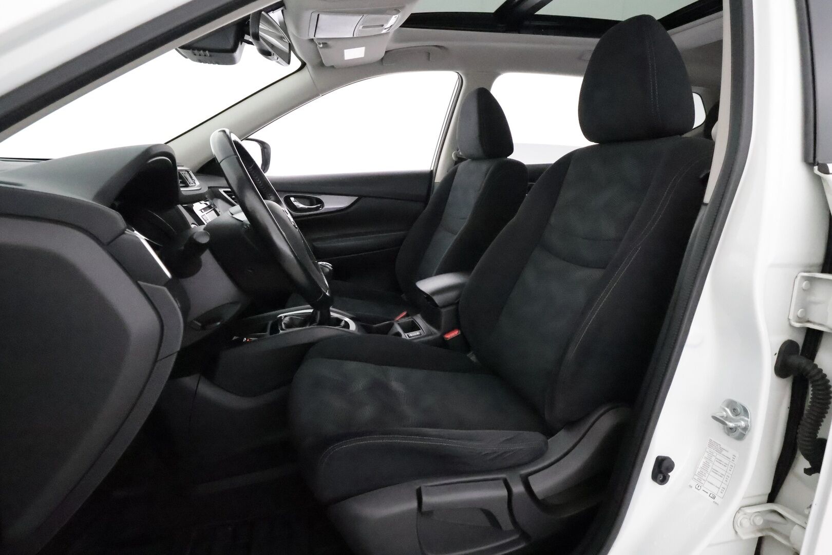 Nissan X-Trail 2015 dCi 130 Acenta 2WD 6 MT Vision Pack Technology Pack Moonroof  *Panorama / LED / 360° / Koukku / Lohko* - Suomi-auto / Kahdet Nissanin alumiinivanteet / Säännölliset huollot!