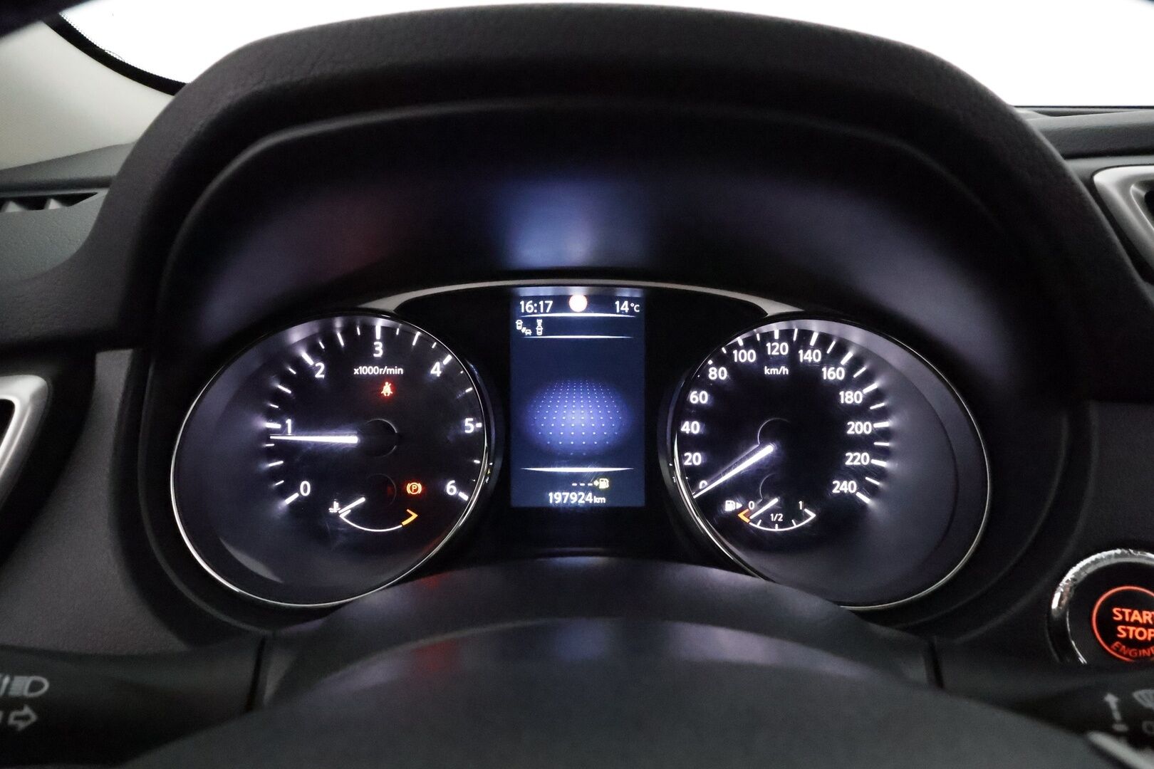 Nissan X-Trail 2015 dCi 130 Acenta 2WD 6 MT Vision Pack Technology Pack Moonroof **Panorama / LED / 360° / Koukku / Sisätilanlämmitin** - Navi / Kaistavahti / Suomi-auto / Kahdet Renkaat