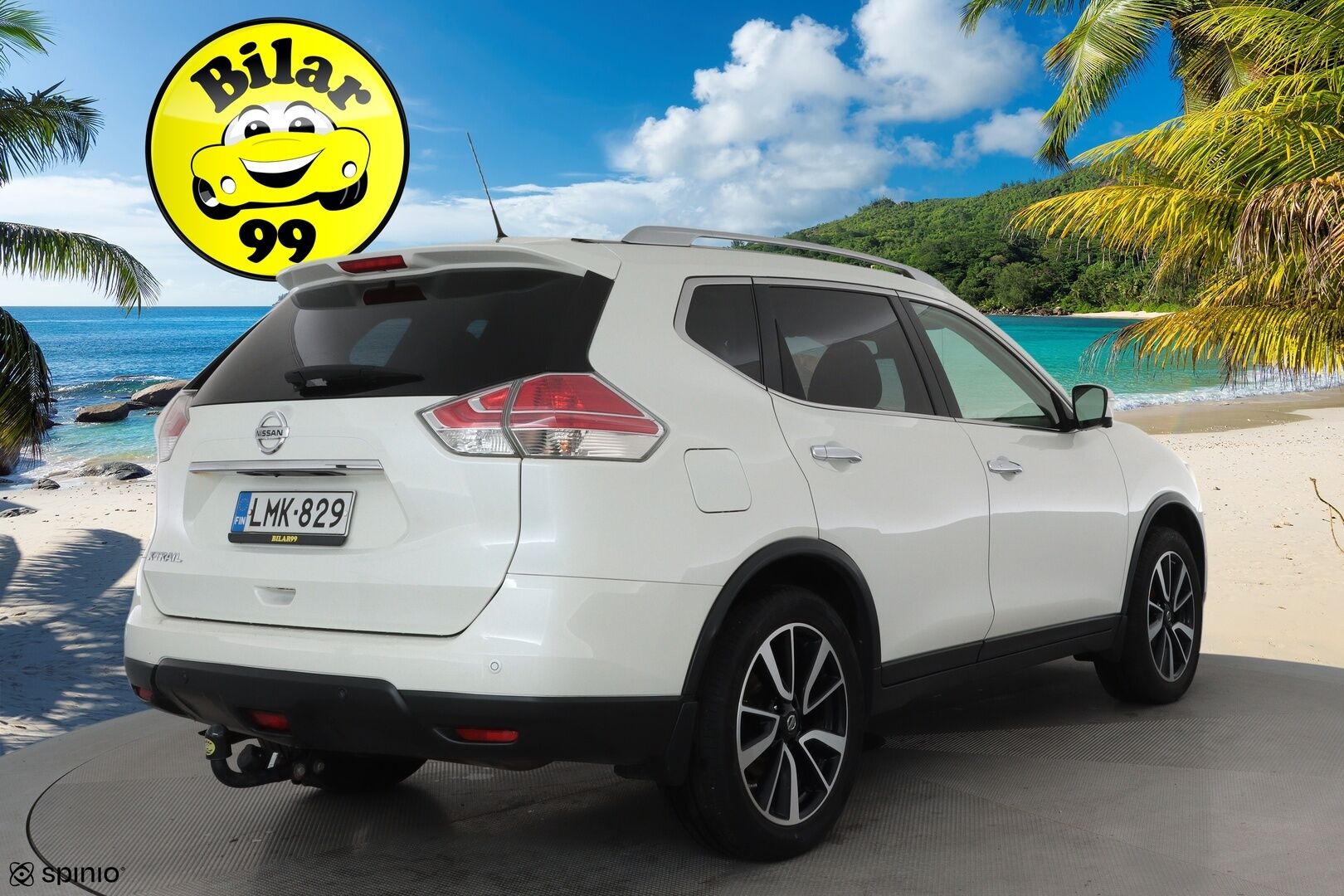 Nissan X-Trail 2015 dCi 130 Acenta 2WD 6 MT Vision Pack Technology Pack Moonroof **Panorama / LED / 360° / Koukku / Sisätilanlämmitin** - Navi / Kaistavahti / Suomi-auto / Kahdet Renkaat