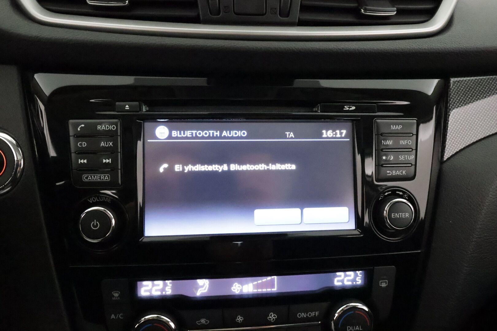 Nissan X-Trail 2015 dCi 130 Acenta 2WD 6 MT Vision Pack Technology Pack Moonroof **Panorama / LED / 360° / Koukku / Sisätilanlämmitin** - Navi / Kaistavahti / Suomi-auto / Kahdet Renkaat