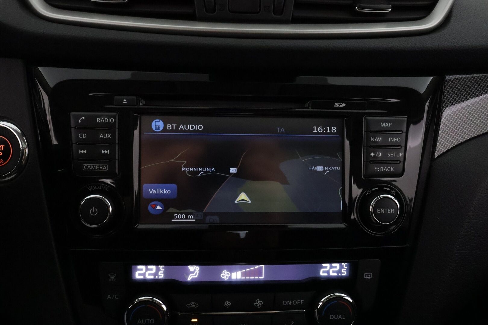 Nissan X-Trail 2015 dCi 130 Acenta 2WD 6 MT Vision Pack Technology Pack Moonroof  *Panorama / LED / 360° / Koukku / Lohko* - Suomi-auto / Kahdet Nissanin alumiinivanteet / Säännölliset huollot!