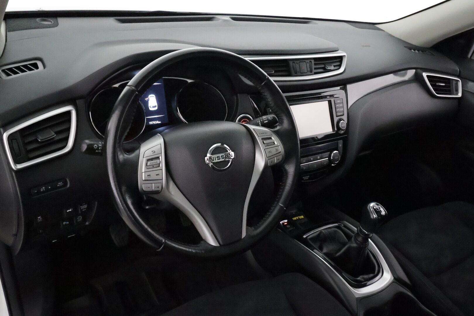 Nissan X-Trail 2015 dCi 130 Acenta 2WD 6 MT Vision Pack Technology Pack Moonroof **Panorama / LED / 360° / Koukku / Sisätilanlämmitin** - Navi / Kaistavahti / Suomi-auto / Kahdet Renkaat