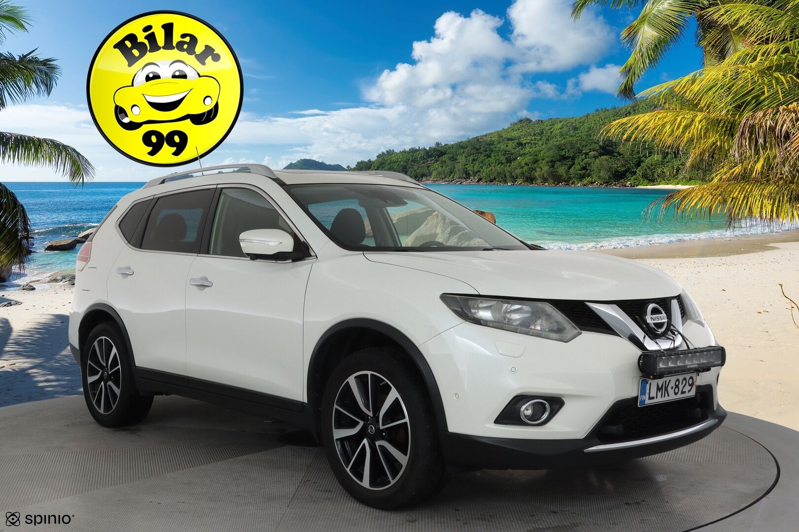 Nissan X-Trail 2015 dCi 130 Acenta 2WD 6 MT Vision Pack Technology Pack Moonroof **Panorama / LED / 360° / Koukku / Sisätilanlämmitin** - Navi / Kaistavahti / Suomi-auto / Kahdet Renkaat