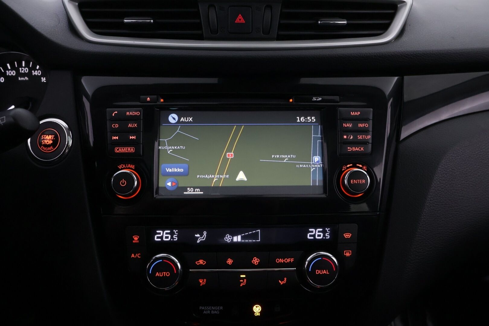 Nissan Qashqai 2014 DIG-T 115 Tekna 2WD 6M/T Driver Assist - MYYDÄÄN HUUTOKAUPAT.COM! - DIG-T 115 Tekna 2WD 6M/T Driver Assist