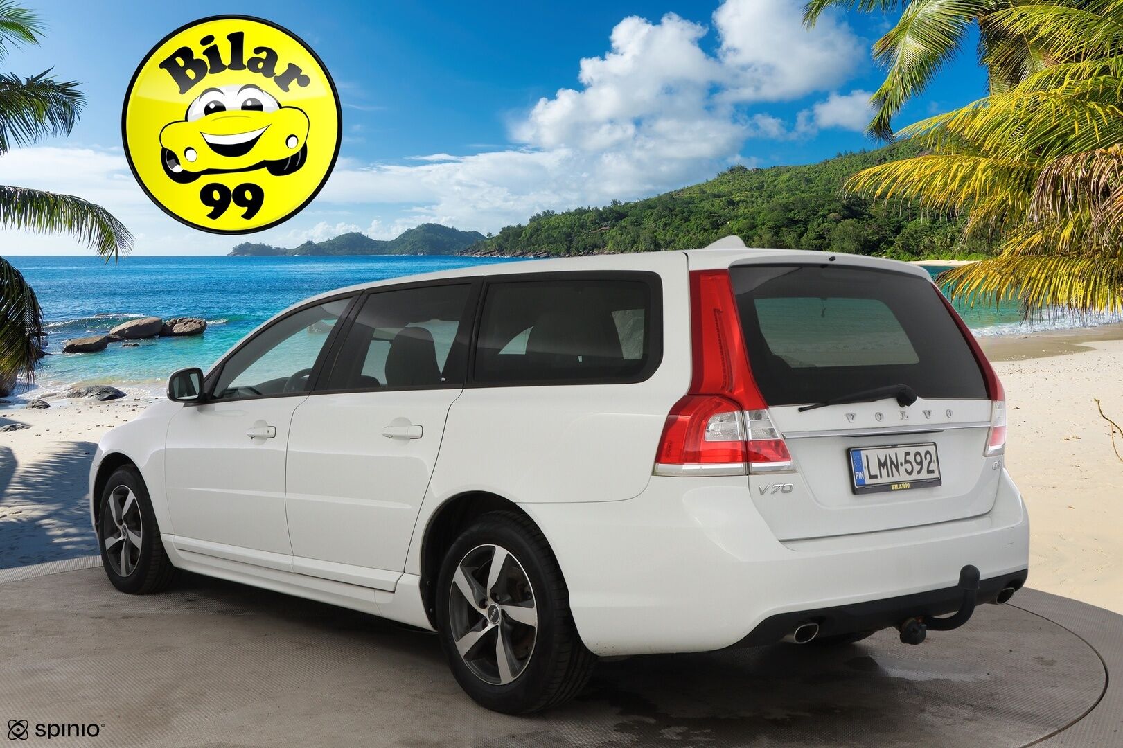 Volvo V70 2015 D4 Kinetic aut - Suomiauto / Webasto / Vaaleat Nahkapenkit / Vetokoukku / Vakkari / Sähköluukku / Jakopää tehty!
