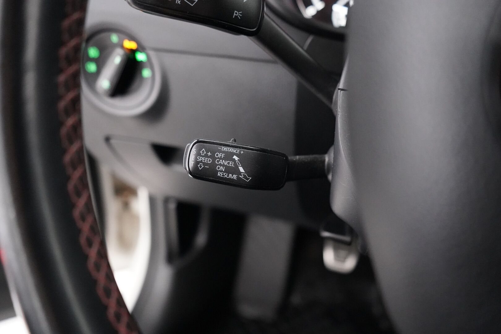 Skoda Octavia 2014 Combi 2,0 TSI RS * ACC / Tutka / Koukku / Lohkolämmitin / Sähkökontti * - Suomi- auto / Viimeisin huolto 03/2026 / Kahdet OEM vanteet