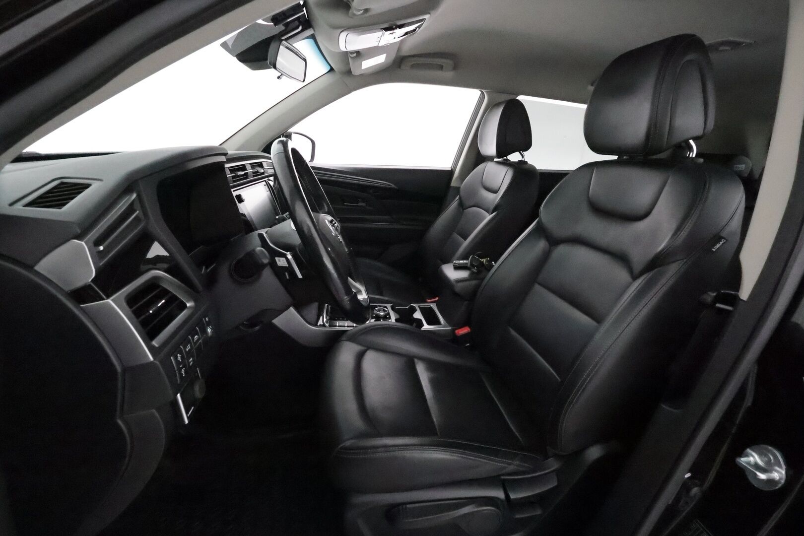 SsangYong Korando 2020 G1,5T 4WD 6AT QUARTZ **Webasto / Adapt.Vakkari / Ilmastoidut Nahat / P.kamera / Navi / Kaistavahti / Keyless** - Suomi-auto