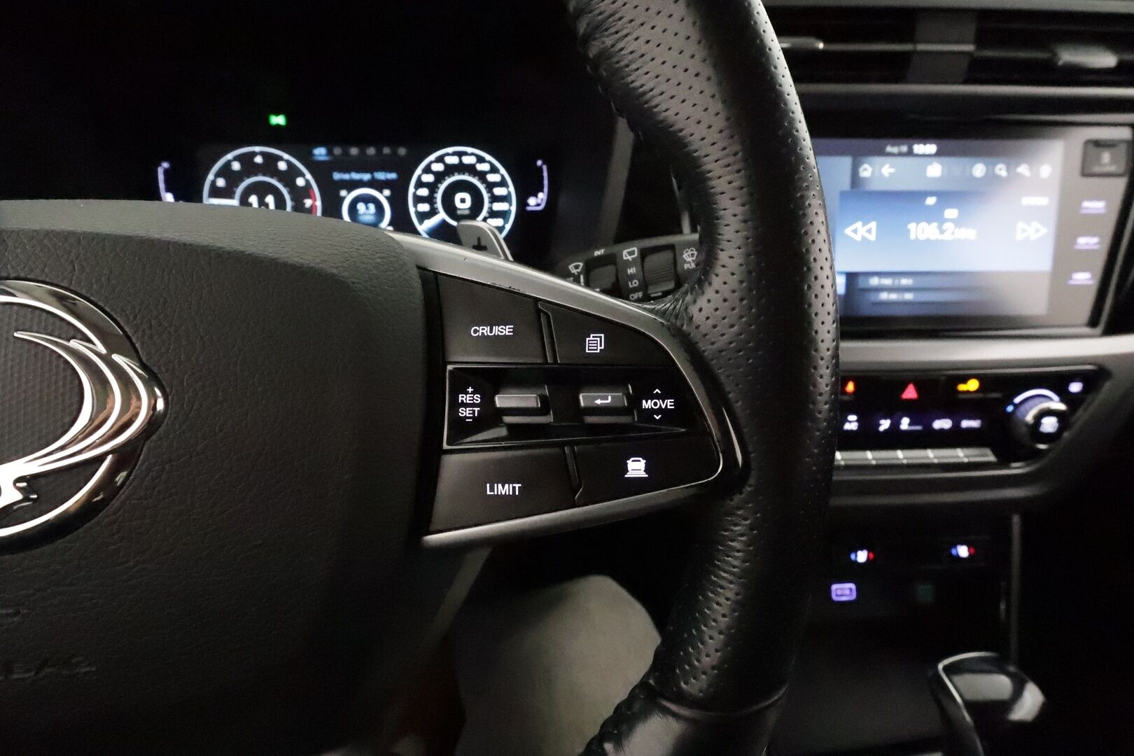 SsangYong Korando 2020 G1,5T 4WD 6AT QUARTZ **Webasto / Adapt.Vakkari / Ilmastoidut Nahat / P.kamera / Navi / Kaistavahti / Keyless** - Suomi-auto