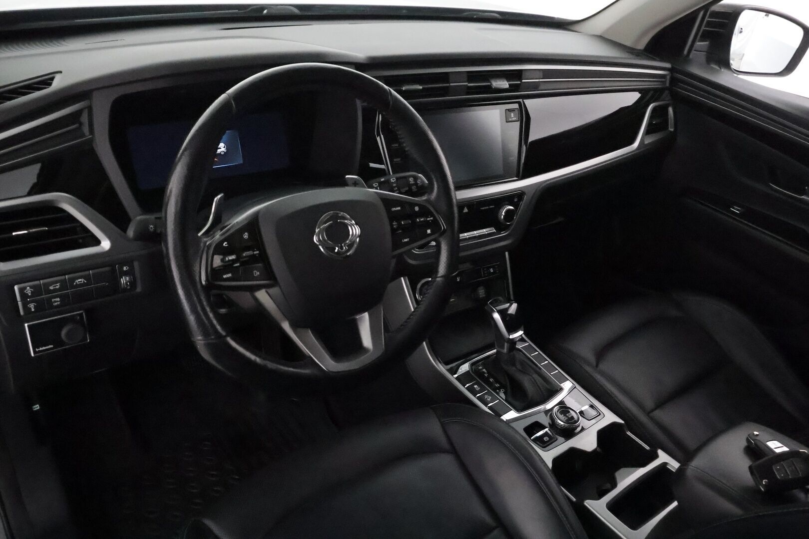 SsangYong Korando 2020 G1,5T 4WD 6AT QUARTZ **Webasto / Adapt.Vakkari / Ilmastoidut Nahat / P.kamera / Navi / Kaistavahti / Keyless** - Suomi-auto
