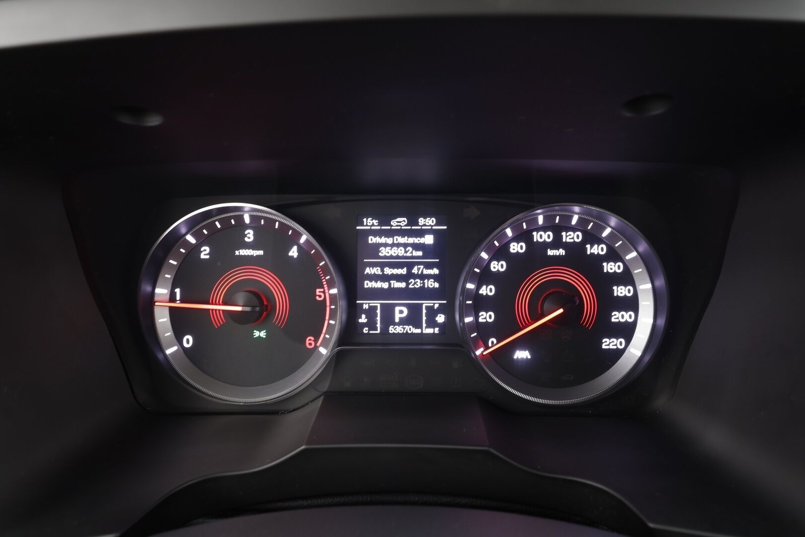 SsangYong Korando 2020 D1,6 4WD 6AT QUARTZ *Vakkari / Kamera / Navi / Koukku / Ratinlämmitin / Lohkolämmitin * - ERIKOISHINTAAN! / 1.Om Suomi-auto / Kahdet renkaat aluvanteilla / Juuri katsastettu / Viimeisin huolto 52tkm