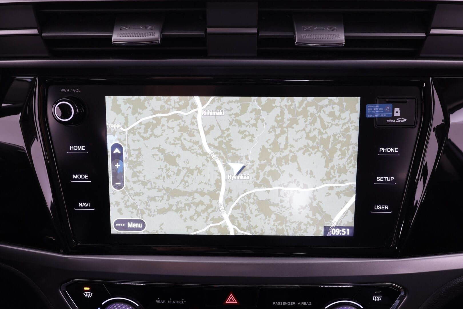 SsangYong Korando 2020 D1,6 4WD 6AT QUARTZ * 1.Om Suomi-auto / Vakkari / P.kamera / Navi / Koukku / Ratinlämmitin / Lohkolämmitin * - Kahdet renkaat aluvanteilla / Juuri katsastettu - HULLU BLACKWEEK KORKOTARJOUS 2,49%