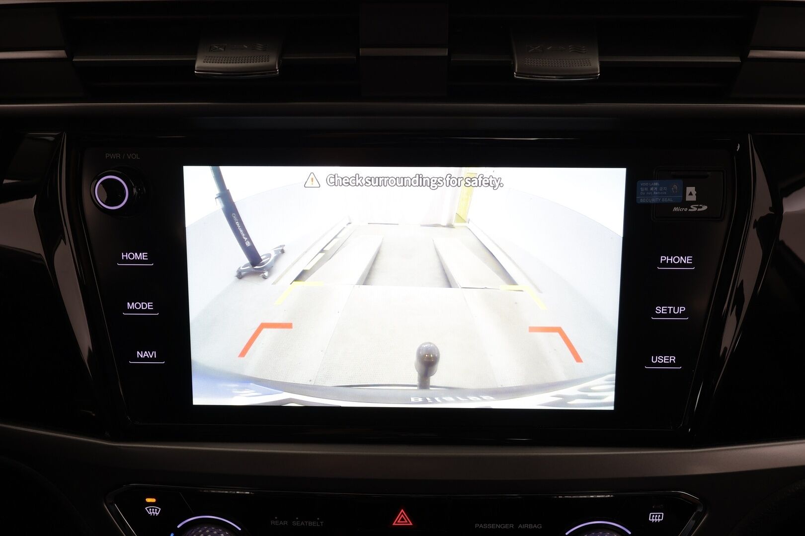 SsangYong Korando 2020 D1,6 4WD 6AT QUARTZ * 1.Om Suomi-auto / Vakkari / P.kamera / Navi / Koukku / Ratinlämmitin / Lohkolämmitin * - Kahdet renkaat aluvanteilla / Juuri katsastettu - HULLU BLACKWEEK KORKOTARJOUS 2,49%