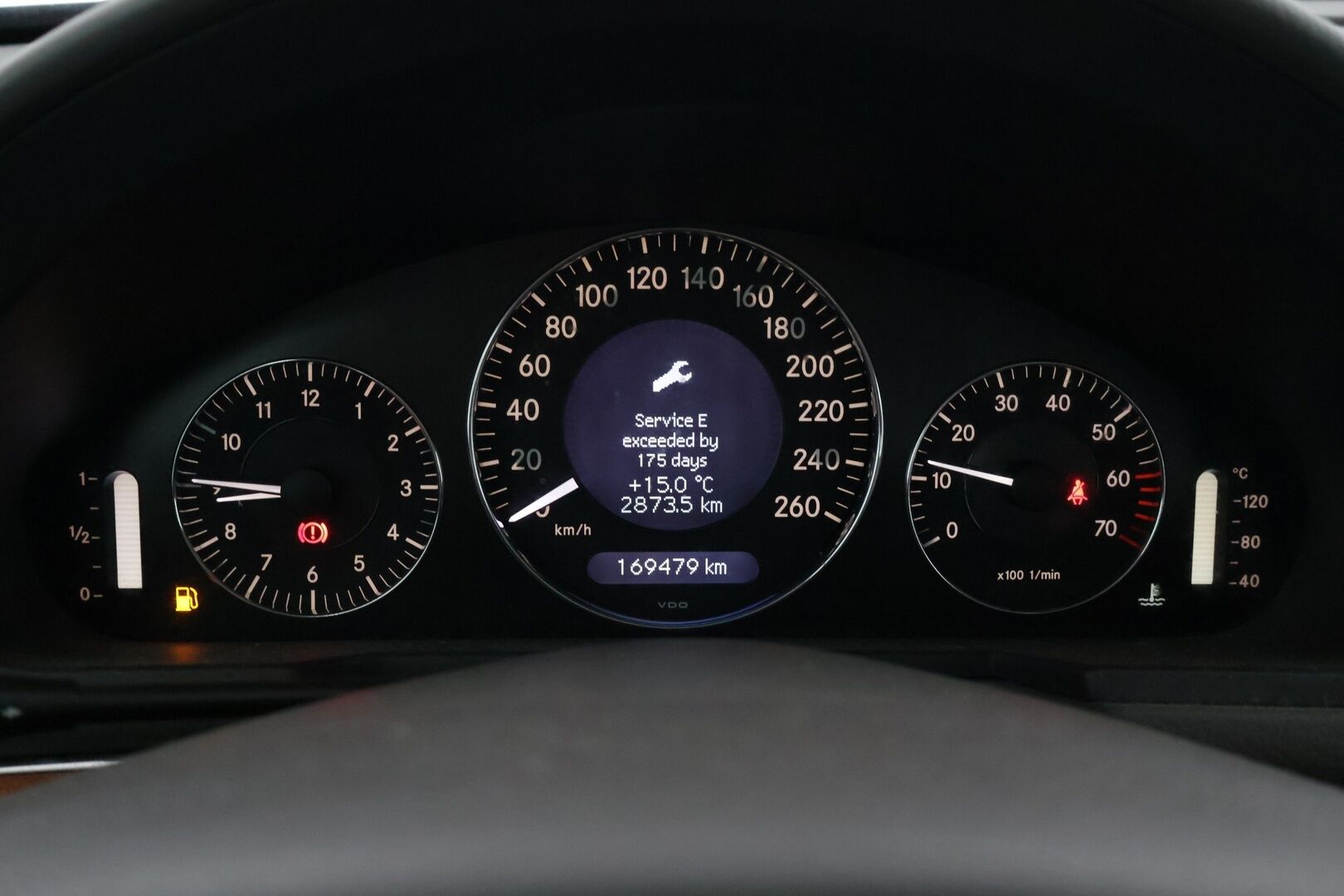 Mercedes-Benz E 2005 E 200 KOMPRESSOR Farmari (AC) 5ov 1796cm3 / *Yritys Outlet - Myydään vain yrityksille * / Lohko / Sähköpenkit / Penkinlämmitin / Aut. ilmastointi / * - Elegance sisusta & Offroad paketti