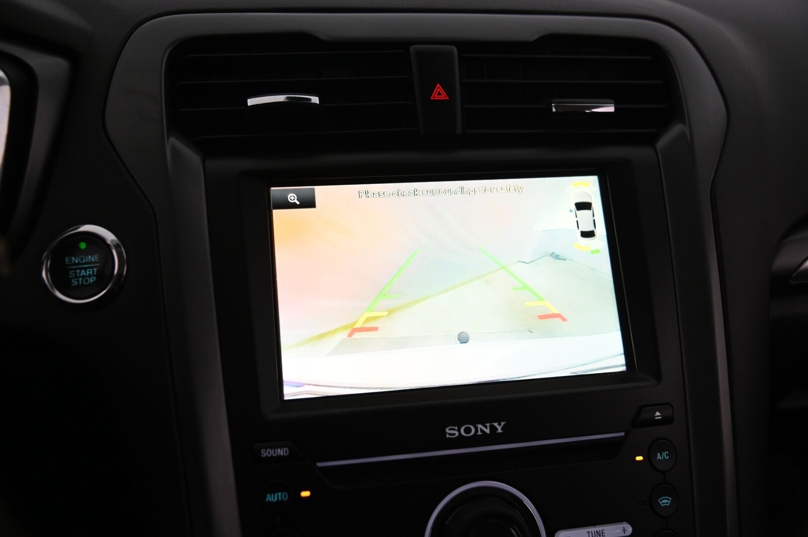 Ford Mondeo 2015 2,0 TDCi 180hv PowerShift Titanium Business Wagon AWD* Webasto / Lämmitettävä tuulilasi / Ford Dynamic Led / Vakkari / Koukku* - Tilava Neliveto Farmari! / Hyvin varusteltu* - HULLU BLACKWEEK KORKOTARJOUS 2,49%