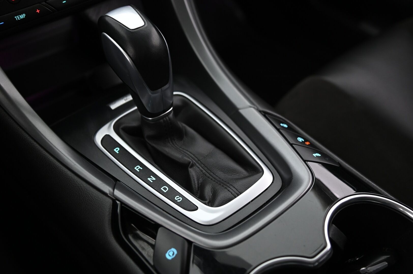 Ford Mondeo 2015 2,0 TDCi 180hv PowerShift Titanium Business Wagon AWD* Webasto / Lämmitettävä tuulilasi / Ford Dynamic Led / Vakkari / Koukku* - Tilava Neliveto Farmari! / Hyvin varusteltu*