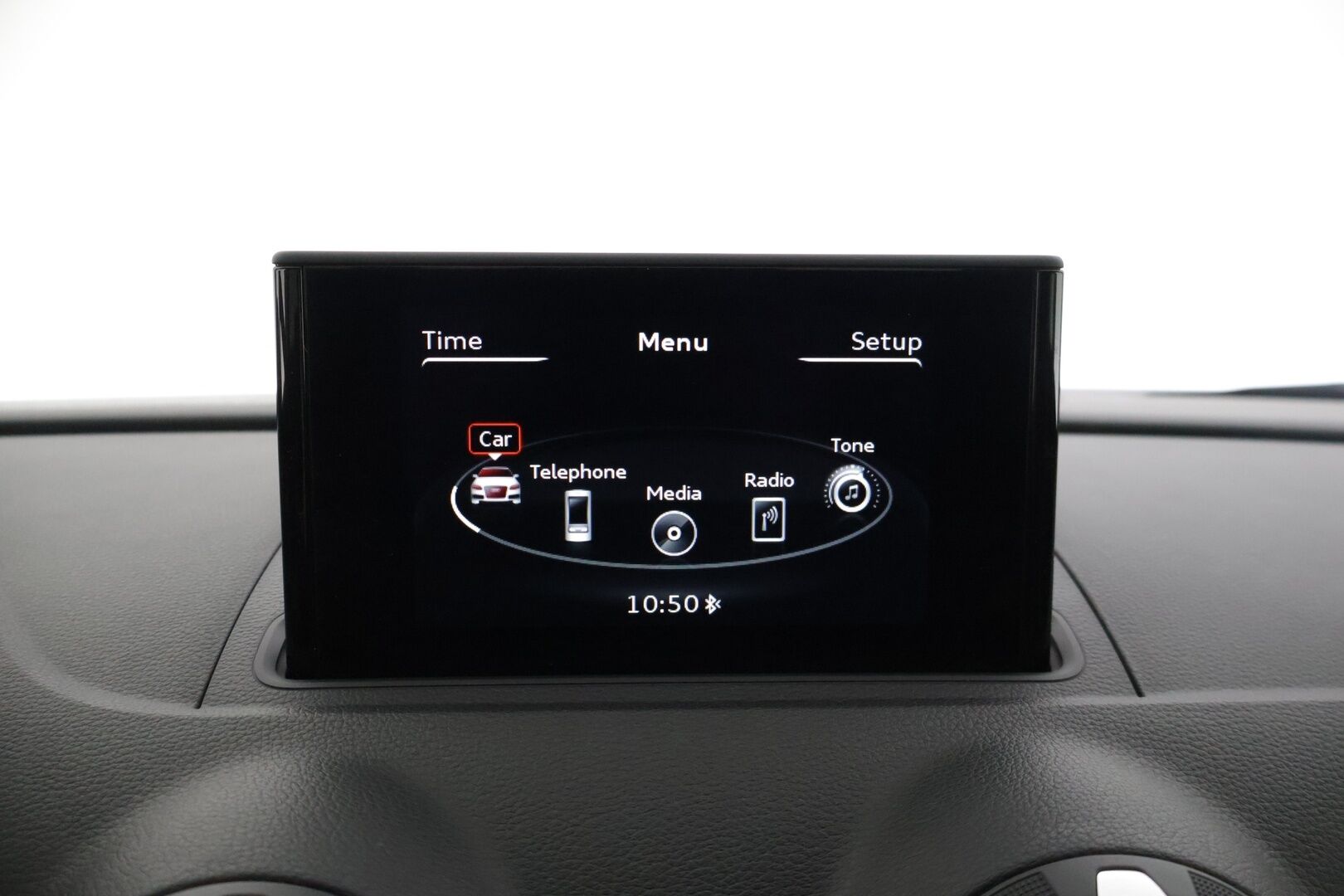 Audi A3 2016 Sedan Business Sport 1,8 TFSI 132 kW quattro S tronic * Vakkari / Sporttipenkit / P-tutka / Bluetooth / LED-valot * - * Suomi-auto / Kahdet renkaat omilla alumiinivanteilla! *