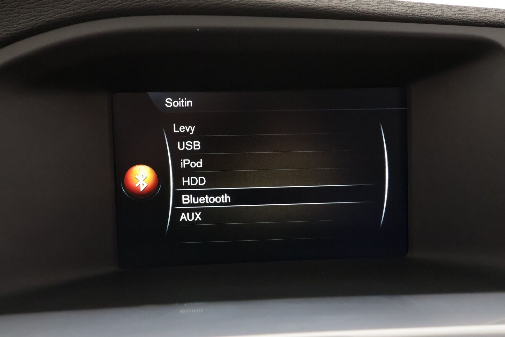 Volvo V60 Cross Country 2016 D3 Business Summum aut - | Webasto | Koukku | Nahkasisusta | Muistipenkki | Navi | Vakkari | Suomi-auto | Kahdet renkaat aluvanteilla |