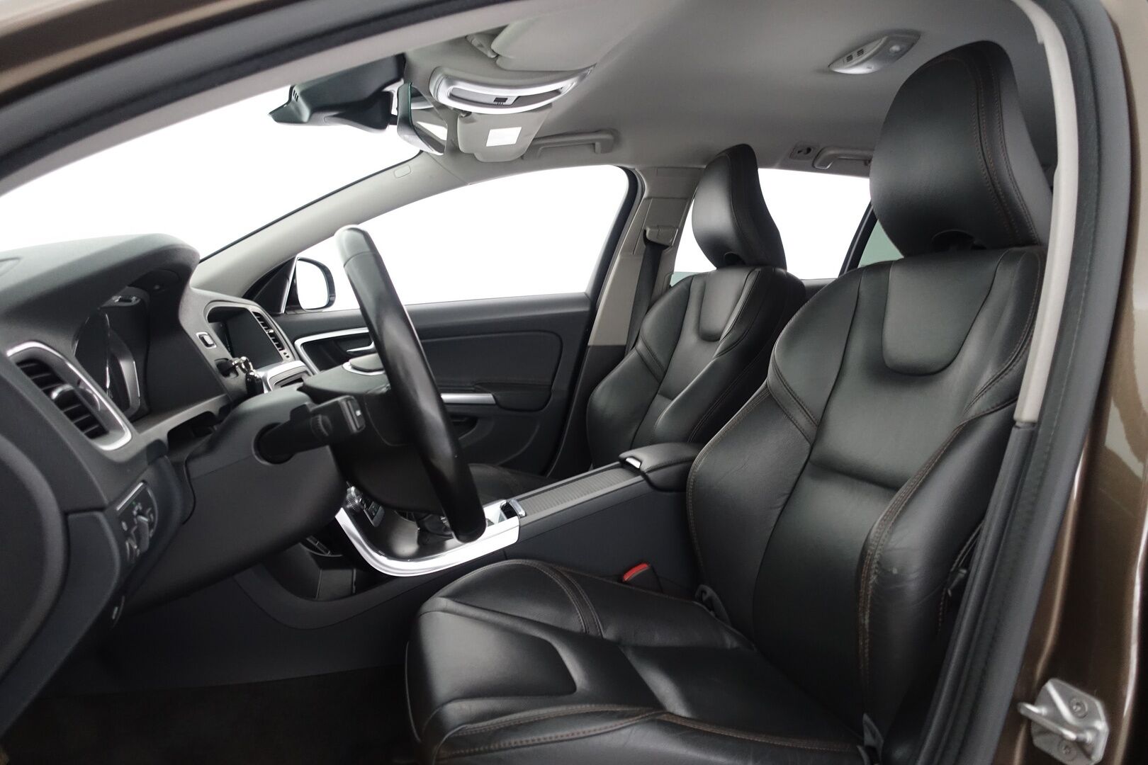 Volvo V60 Cross Country 2016 D3 Business Summum aut - | Juuri Huollettu! | Webasto | Koukku | Nahkasisusta | Muistipenkki | Navi | Vakkari | Suomi-auto | Kahdet renkaat aluvanteilla |