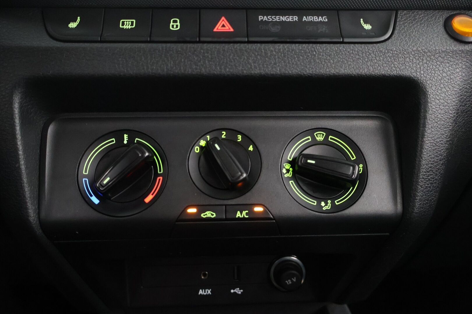 Skoda Fabia 2016 Combi 1,4  TDI 90 Active - Suomi-auto | Lohkolämmitin | Vetokoukku | Jakohihna tehty! 