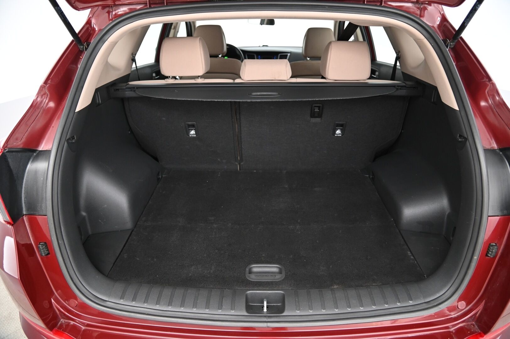 Hyundai Tucson 2016 1,6 6MT ISG Classic *Lohkolämmitin sisäpuhaltimella / Parkkitutka / BT* - *Suomi-auto / Ratinlämmitin / Lohkolämmitin*