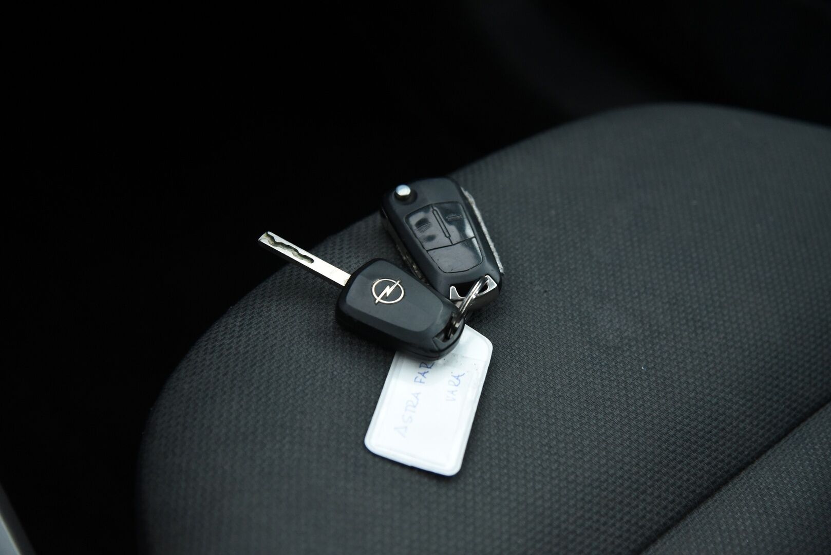 Opel Astra 2007 5D ASTRA STW 1.8 // Tämä auto myydään YritysOutlet -valikoimasta vain yritykselle - 2x hyvät renkaat / Tilava & Käytännöllinen !