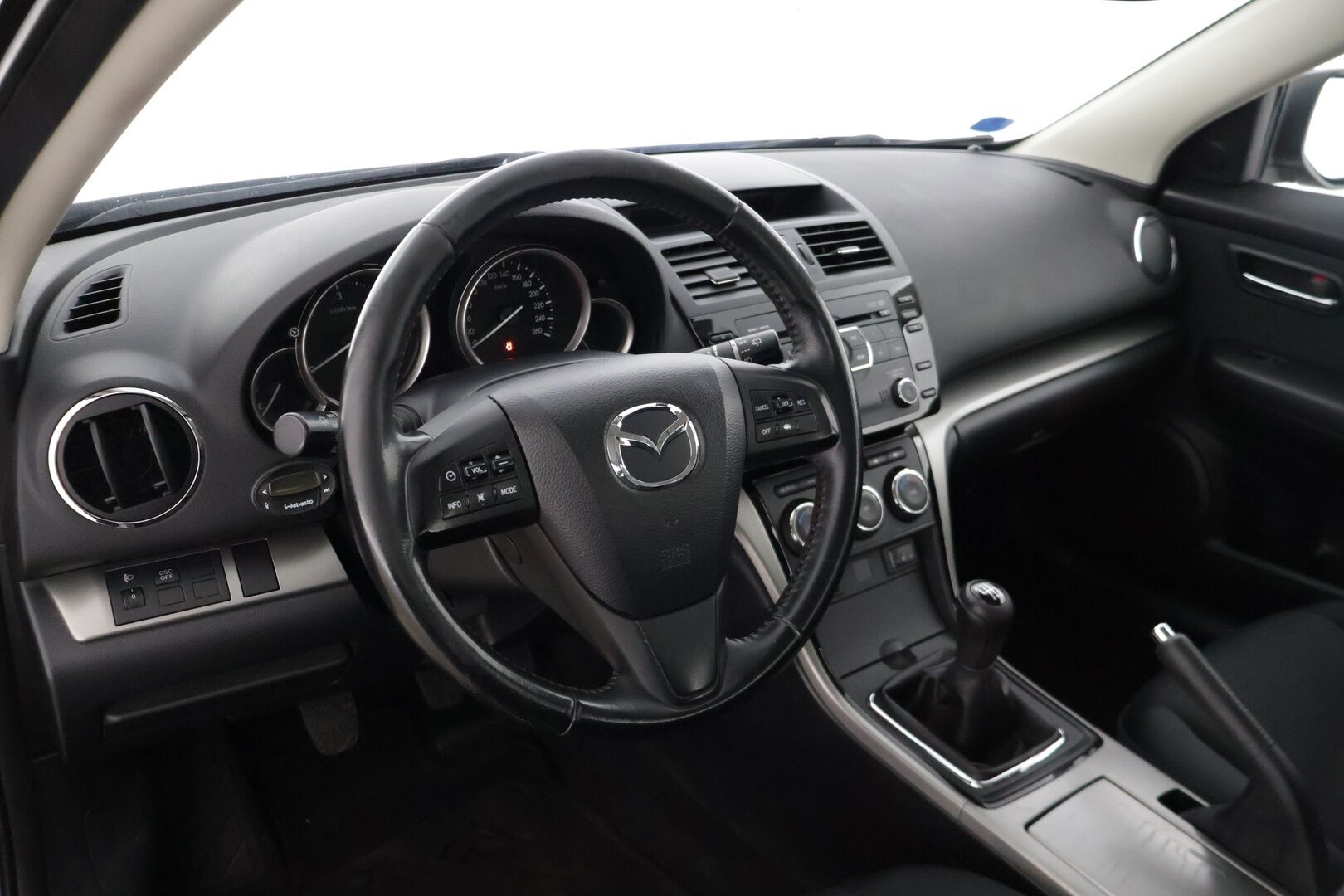 Mazda Mazda6 2011 Sport Wagon 2,2TD MP Touring Business 6MT 5ov *YritysOutlet - Myydään vain yrityksille / Webasto / Vakkari * - * Tämä auto myydään YritysOutlet -valikoimasta vain yritykselle / Suomi-auto / Särmä huoltohistoria *