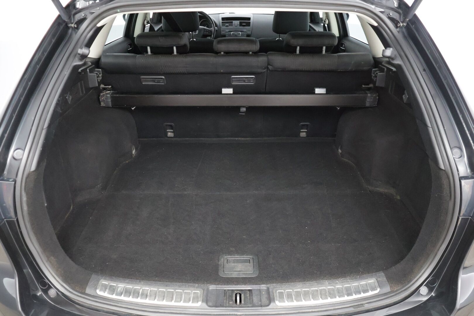 Mazda Mazda6 2011 Sport Wagon 2,2TD MP Touring Business 6MT 5ov *YritysOutlet - Myydään vain yrityksille / Webasto / Vakkari * - * Tämä auto myydään YritysOutlet -valikoimasta vain yritykselle / Suomi-auto / Särmä huoltohistoria *