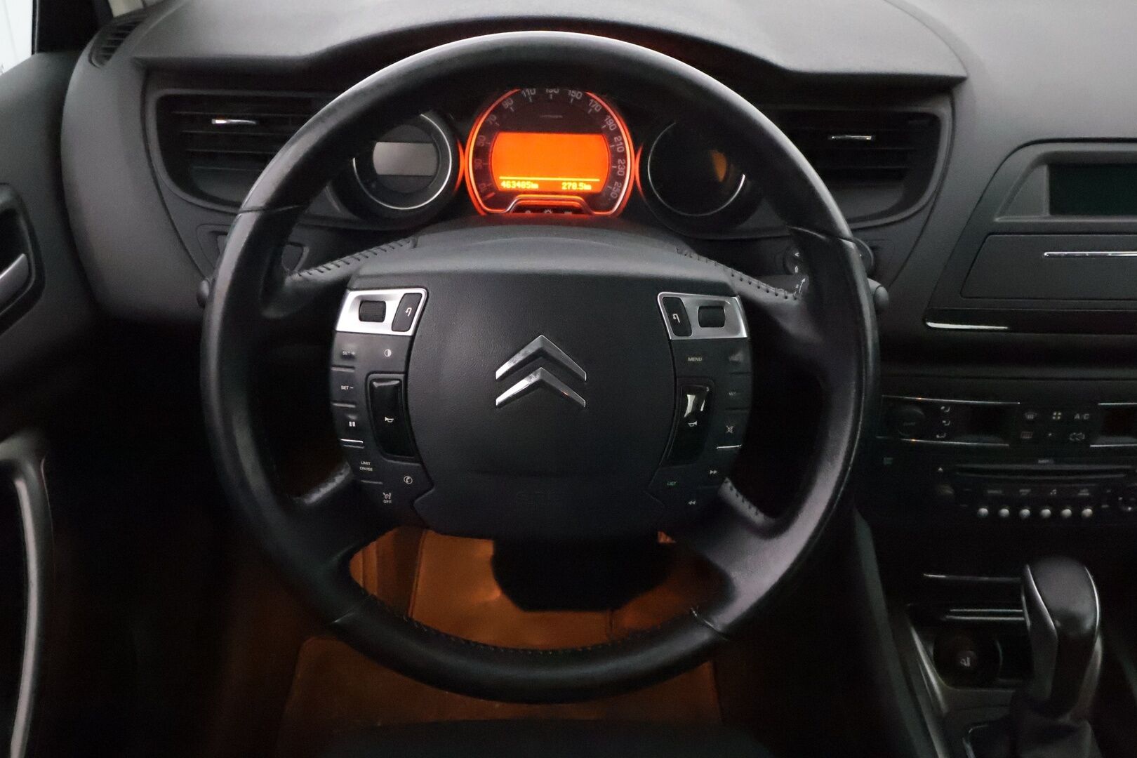 Citroen C5 2008 HDi 136 Confort Sedan Automaatti MYYDÄÄN HUUTOKAUPAT.COM!